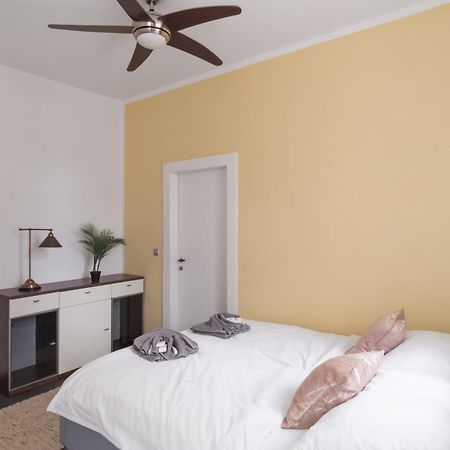 Deluxe Apartment In Old Town By Prague Days Exterior foto