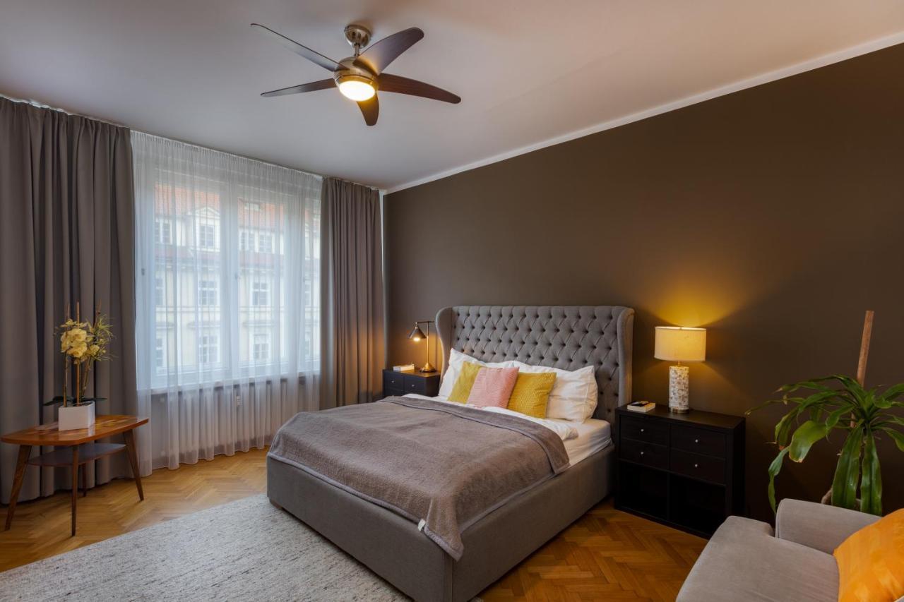 Deluxe Apartment In Old Town By Prague Days Exterior foto